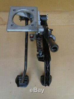 92-00 BMW 325i Clutch & Brake Pedal Assembly E36 318i 93 94 95 96 97 98 99